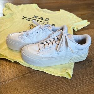 White Women's Sneakers
